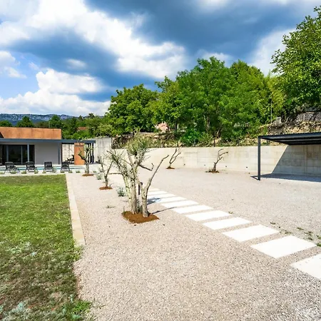 Casa Pianta In - Haus Fuer 6 Personen Buzet